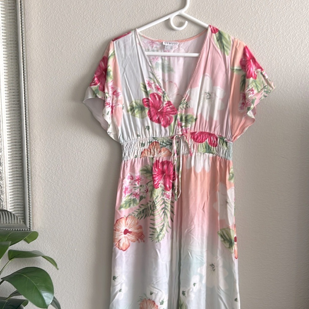 Venus Pink Hibiscus Maxi Dress M Tropical Resort Vacation Beach Coastal